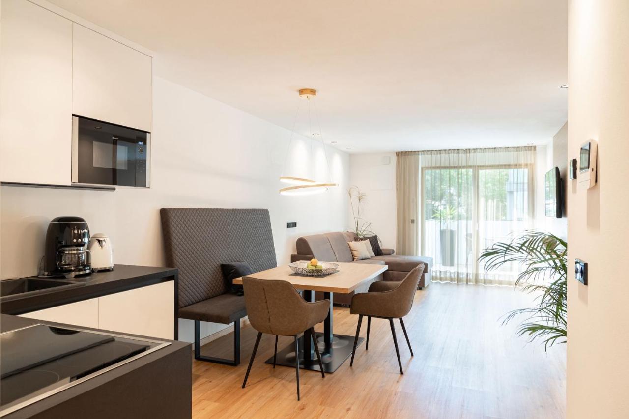 Nice Living Neue- Moderne Apartments Im Herzen Von Brixen - Kostenlose Brixencard - Ideal Fuer Familien, Paare, Geschaeftsreisende Und Allen Urlaubs Hungrigen エクステリア 写真