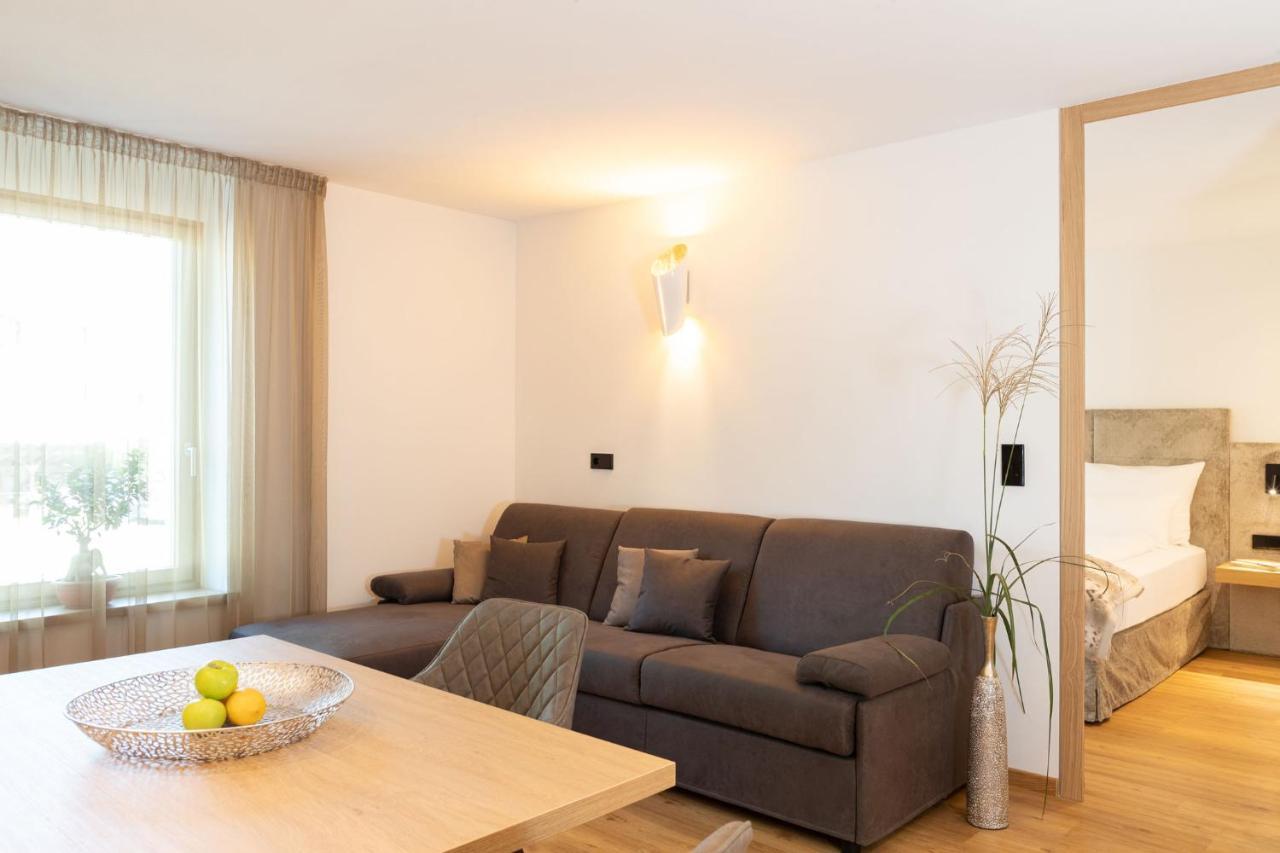 Nice Living Neue- Moderne Apartments Im Herzen Von Brixen - Kostenlose Brixencard - Ideal Fuer Familien, Paare, Geschaeftsreisende Und Allen Urlaubs Hungrigen エクステリア 写真
