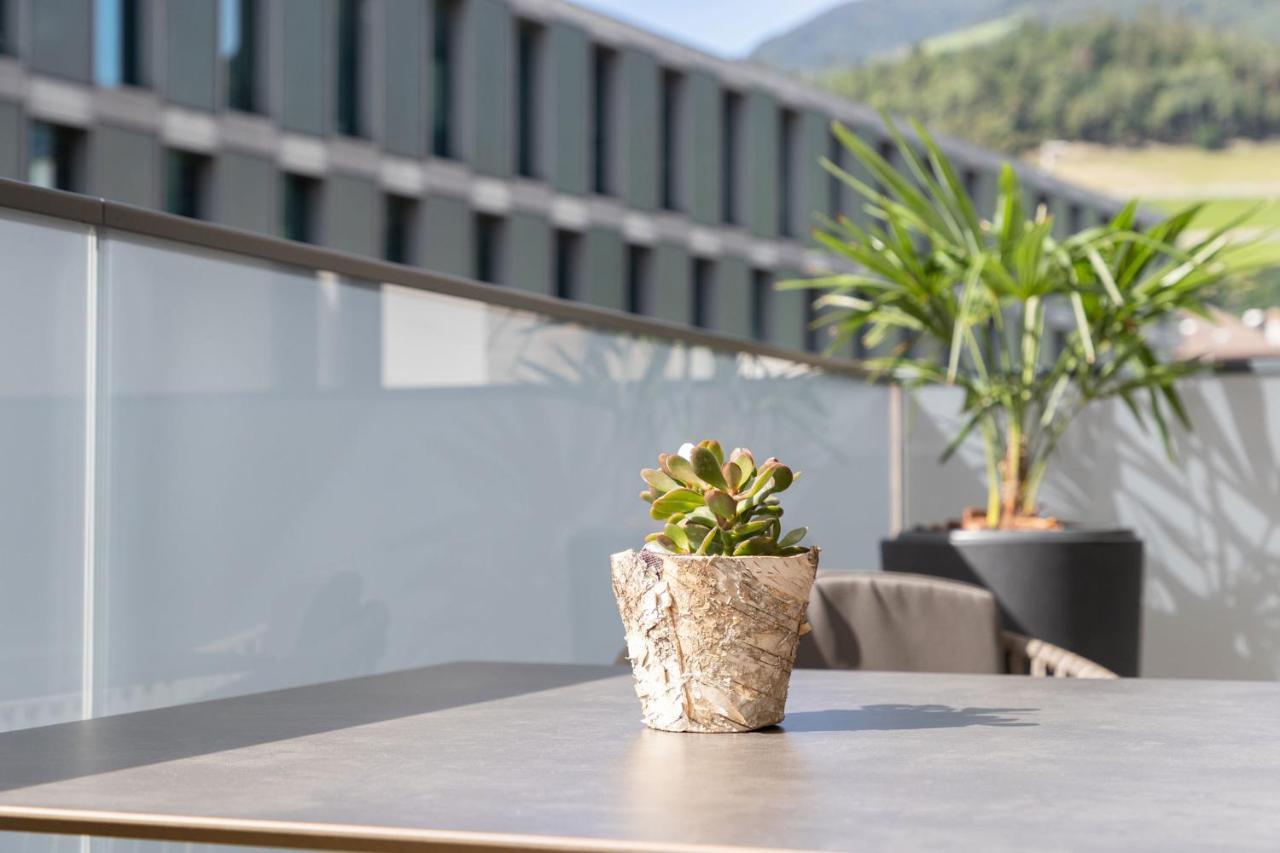 Nice Living Neue- Moderne Apartments Im Herzen Von Brixen - Kostenlose Brixencard - Ideal Fuer Familien, Paare, Geschaeftsreisende Und Allen Urlaubs Hungrigen エクステリア 写真