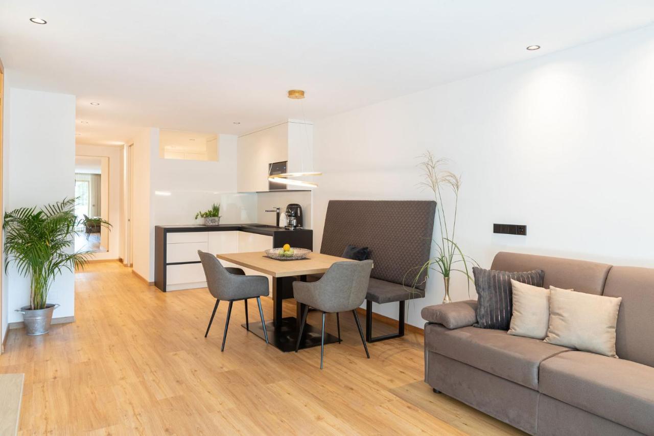 Nice Living Neue- Moderne Apartments Im Herzen Von Brixen - Kostenlose Brixencard - Ideal Fuer Familien, Paare, Geschaeftsreisende Und Allen Urlaubs Hungrigen エクステリア 写真