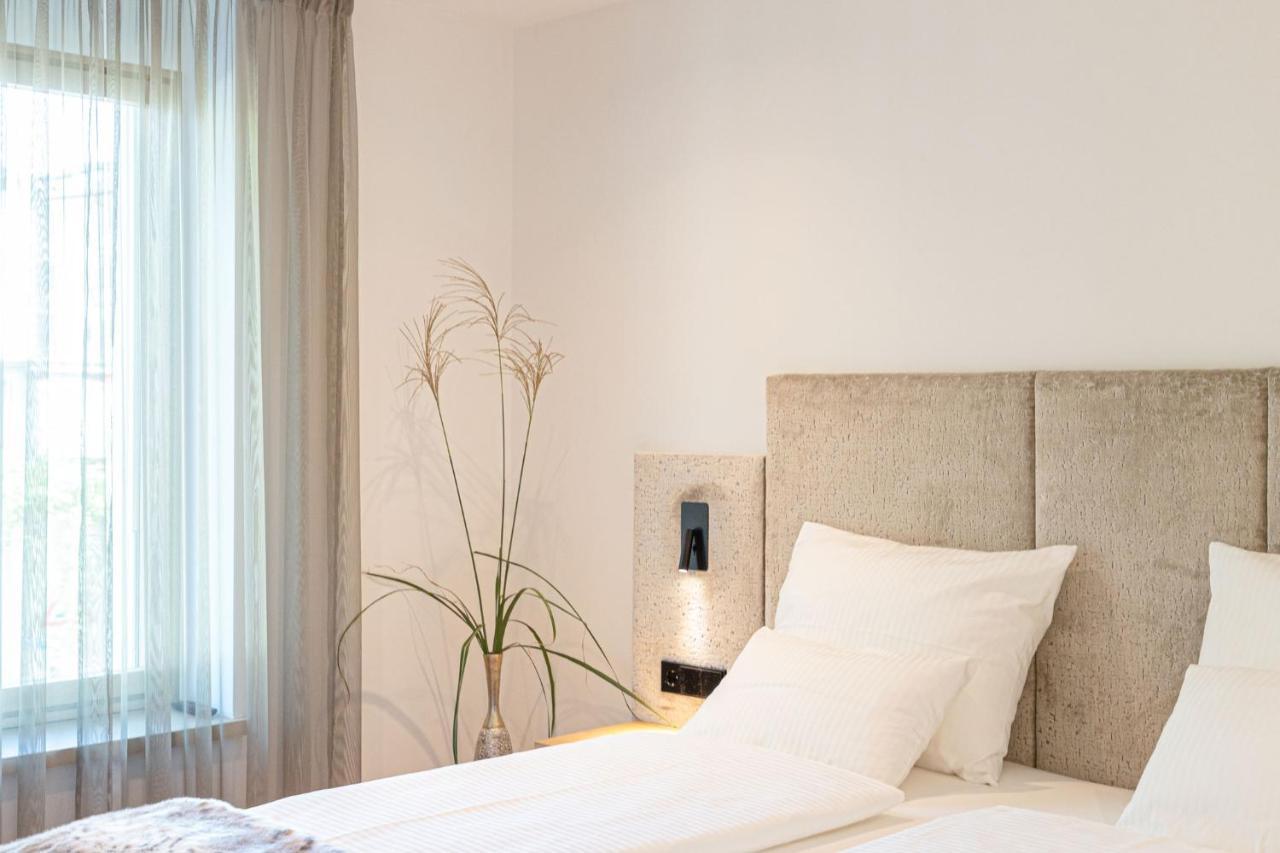 Nice Living Neue- Moderne Apartments Im Herzen Von Brixen - Kostenlose Brixencard - Ideal Fuer Familien, Paare, Geschaeftsreisende Und Allen Urlaubs Hungrigen エクステリア 写真
